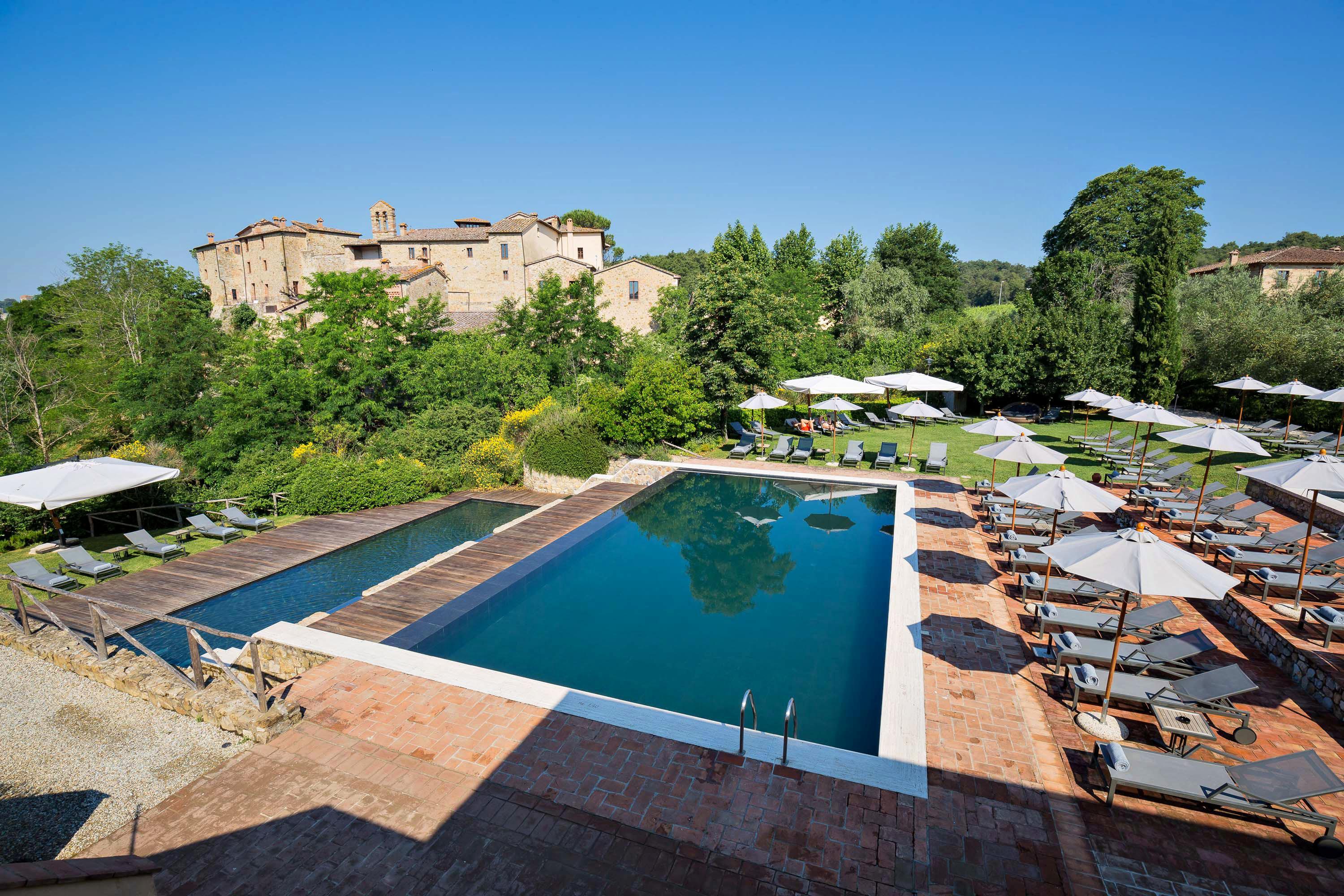 Castel Monastero - The Leading Hotels Of The World Кастельнуово-Берарденґа Екстер'єр фото