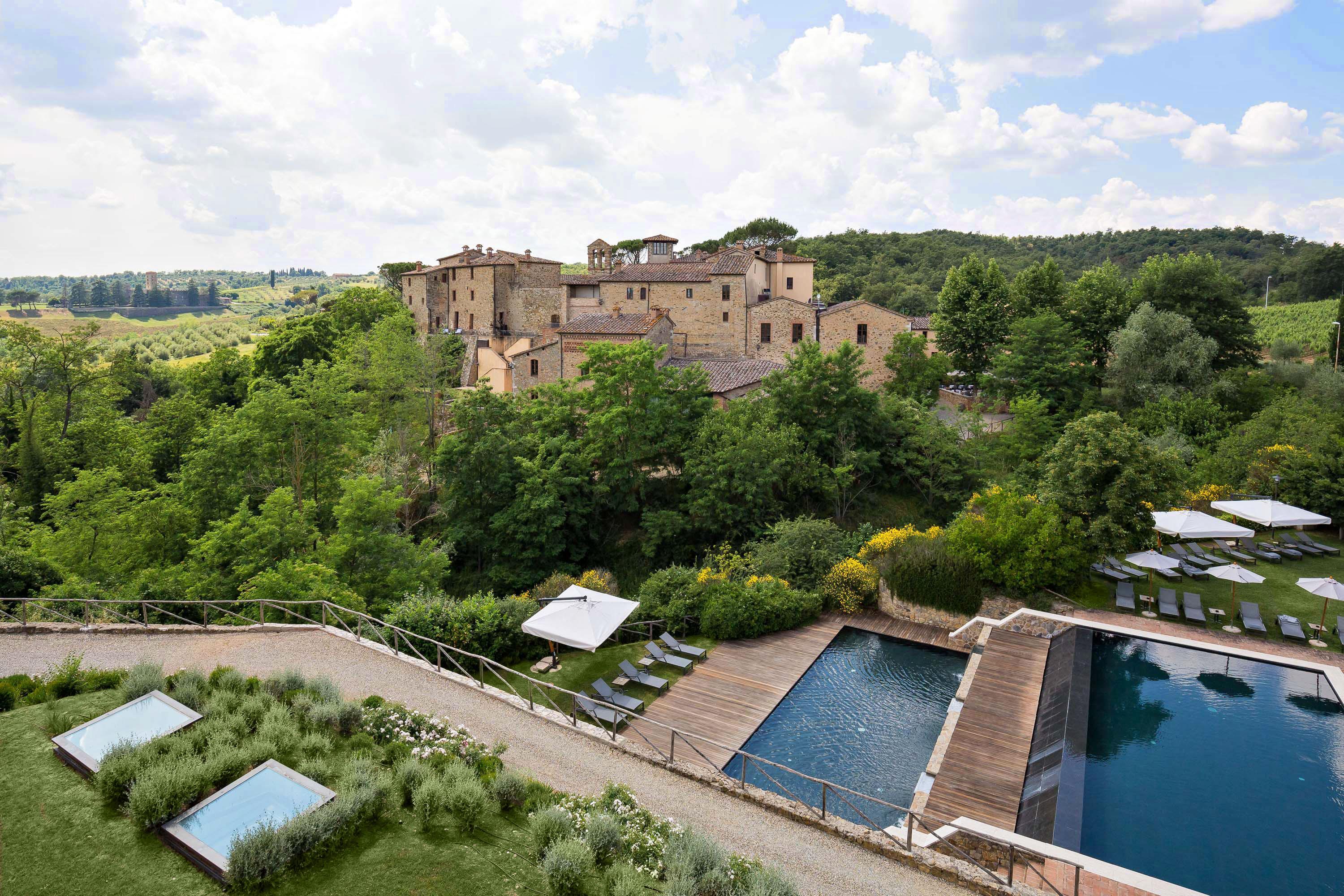 Castel Monastero - The Leading Hotels Of The World Кастельнуово-Берарденґа Екстер'єр фото